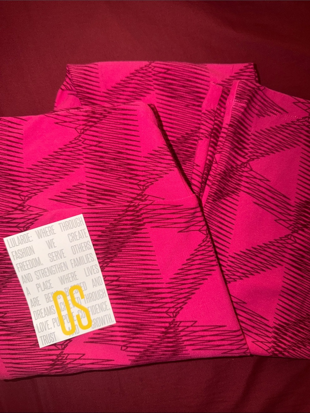 LuLaRoe Pink Zigzag Print Leggings